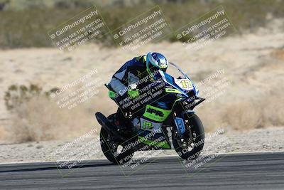 media/Dec-07-2025-CVMA (Sun) [[3e7d2de5dc]]/Race 8-Middleweight Shootout/